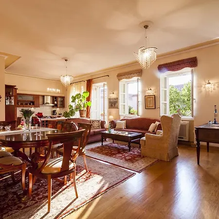 Corfu Town Luxury Jakuzzi House / Royal Gate *
