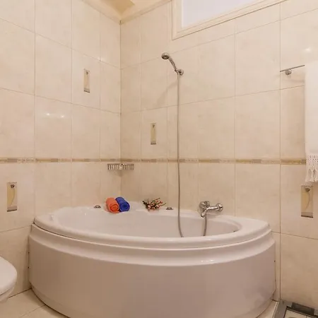 아파트 Corfu Town Luxury Jakuzzi House / Royal Gate Corfu (city)