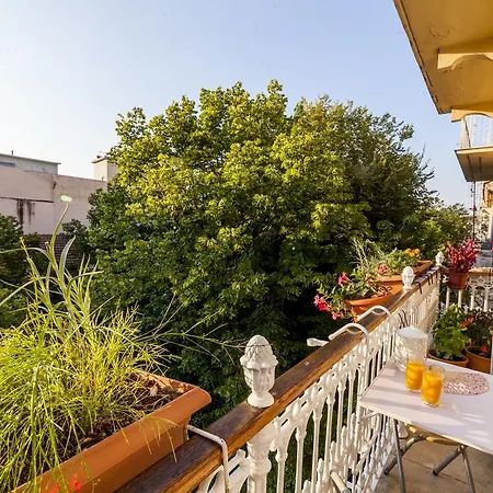 Corfu Town Luxury Jakuzzi House / Royal Gate 아파트 Corfu (city)
