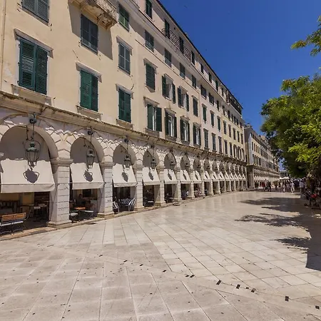 아파트 Corfu Town Luxury Jakuzzi House / Royal Gate *